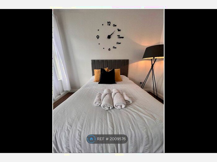 Studio To Rent In Heygate Avenue, Southend-On-Sea, SS1