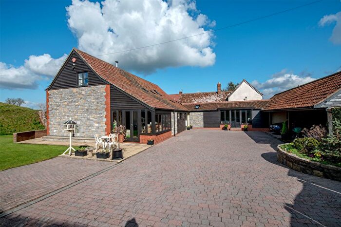 4 Bedroom Detached House To Rent In Wrantage, Taunton, TA3