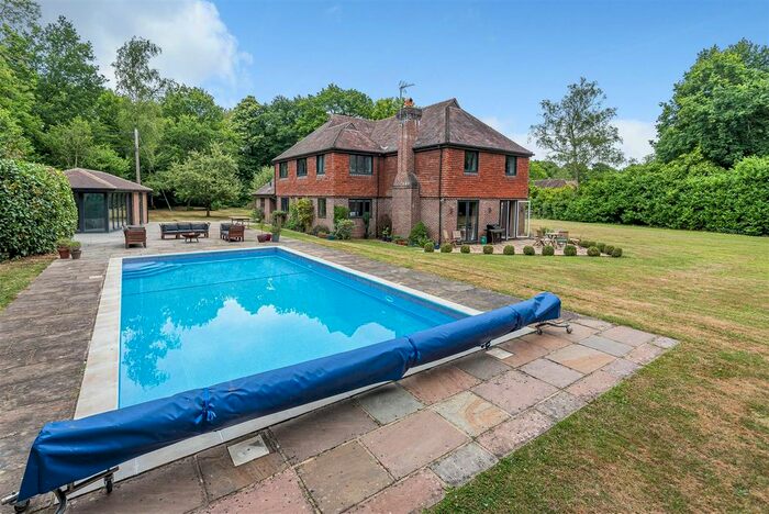 5 Bedroom Detached House To Rent In Dunsfold Road, Plaistow, Billingshurst, RH14