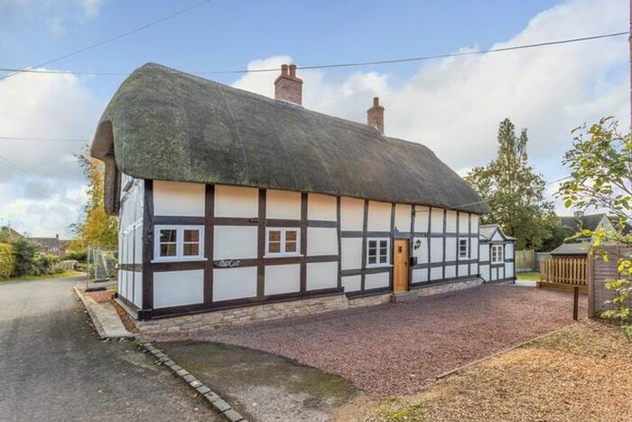 3 Bedroom Cottage To Rent In Middle Lane, Cropthorne, Pershore, WR10