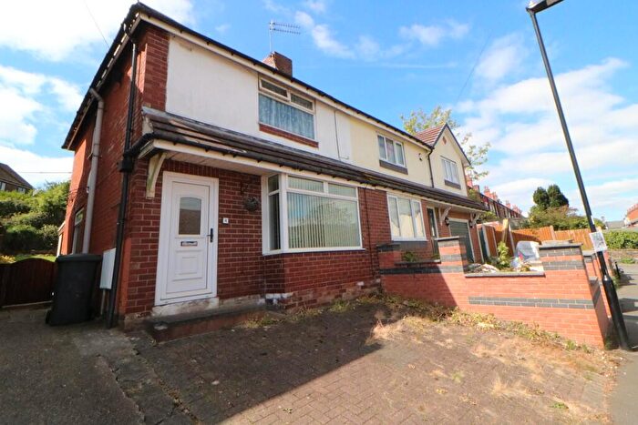 3 Bedroom Semi-Detached House For Sale In Haywood Avenue, Deepcar, S36