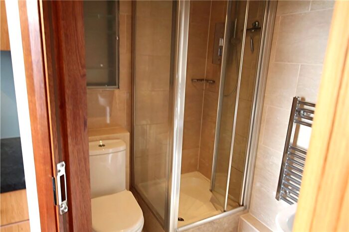 Studio To Rent In Foulden Road, Stoke Newington, London, N16