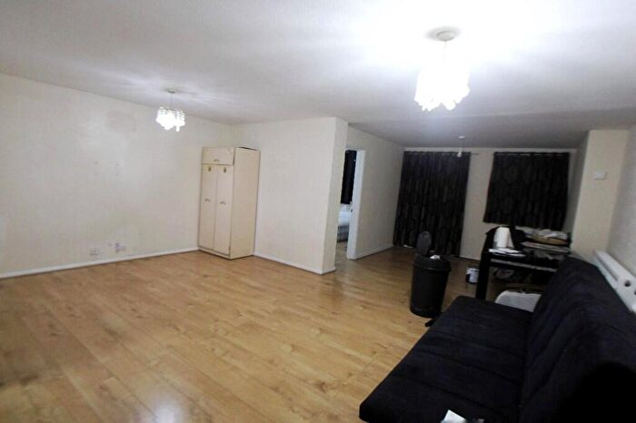 4 Bedroom End Of Terrace House To Rent In Lambert Walk, Wembley, Middlesex, HA9