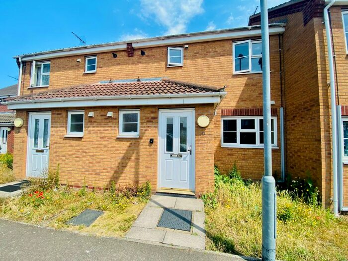 3 Bedroom House To Rent In Drifters Way, NR31