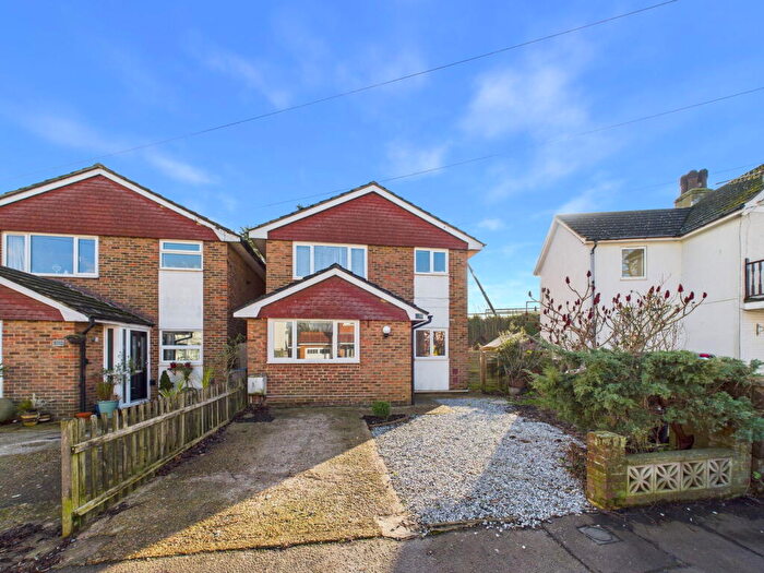 3 Bedroom Detached House For Sale In Victoria Road, Southwick, BN42