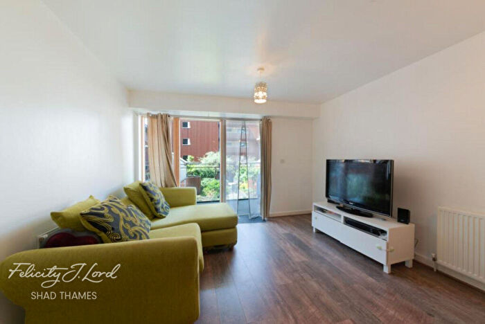 2 Bedroom Flat To Rent In Frean Street, London, SE16