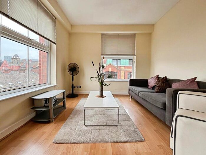 1 Bedroom Flat To Rent In City Central, Wellington Street, Leeds, LS1