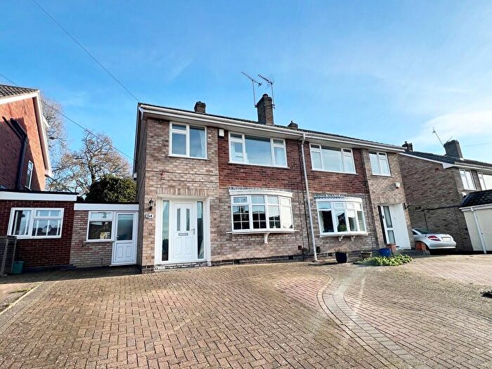 3 Bedroom Semi Detached House For Sale In Priorsfield Road, Kenilworth, CV8