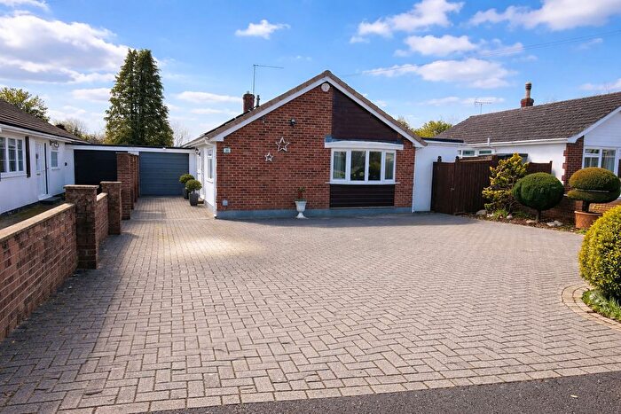 3 Bedroom Bungalow For Sale In Homefield, Shaftesbury, SP7