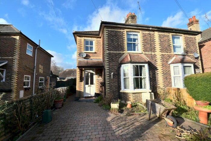 3 Bedroom Semi-Detached House To Rent In Church Road, Horley, Surrey, RH6