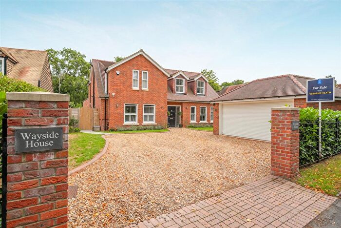 5 Bedroom Detached House For Sale In The Avenue, Ascot, SL5