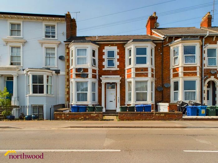 1 Bedroom Flat To Rent In Middleton Road, Banbury, OX16