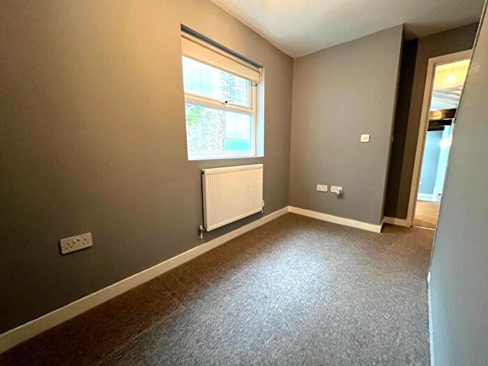 1 Bedroom Maisonette To Rent In Devonshire Place, Brighton, BN2