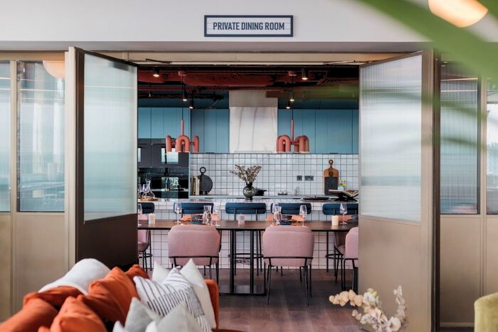 3 Bedroom Flat To Rent In New York, Quarry Hill, Leeds, LS2