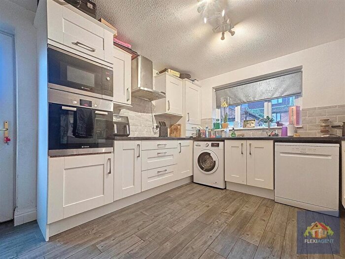 4 Bedroom House To Rent In Lancaster Gate, Banks, Southport, PR9