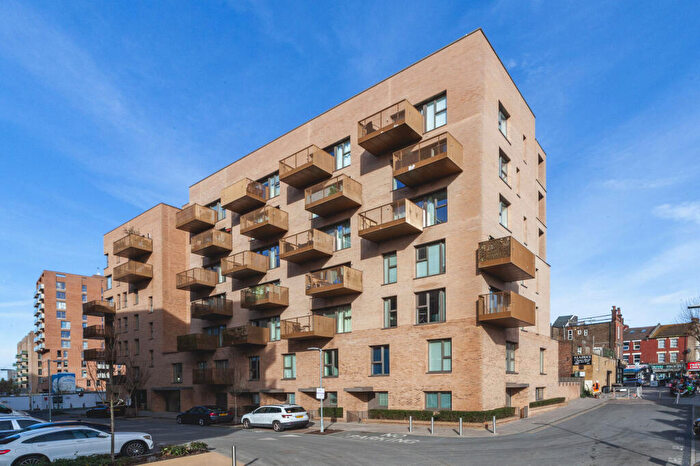 1 Bedroom Apartment For Sale In Perryfield Way, Hendon, ., London, NW9
