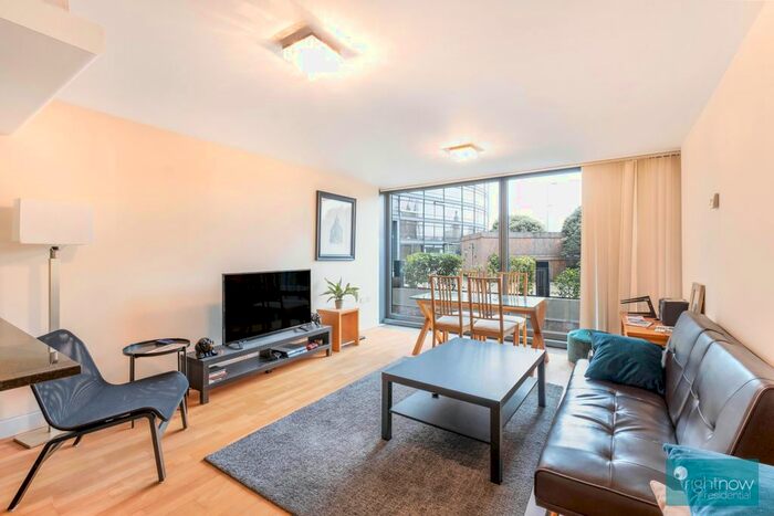 1 Bedroom Flat To Rent In Parliament View Apartments, London, SE1
