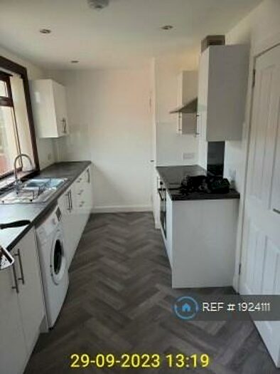 3 Bedroom Terraced House To Rent In Mariner Avenue, Camelon, Falkirk, FK1