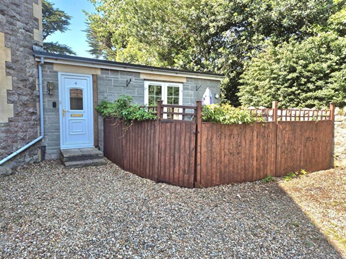 1 Bedroom Semi-Detached Bungalow For Sale In Wilton Gardens, Weston-Super-Mare, BS23