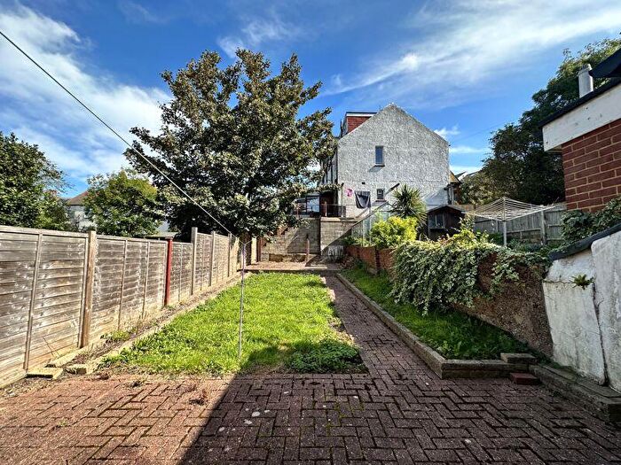 4 Bedroom Terraced House To Rent In Coombe Road, Brighton, BN2