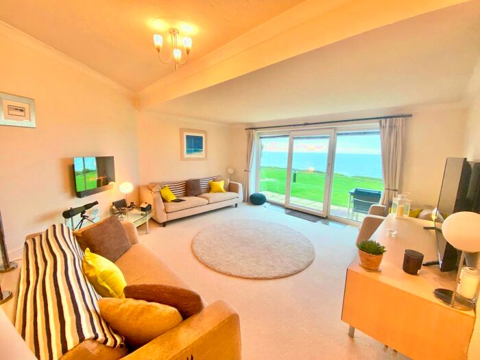 2 Bedroom Flat To Rent In Caswell Road, Caswell Bay, Swansea SA3