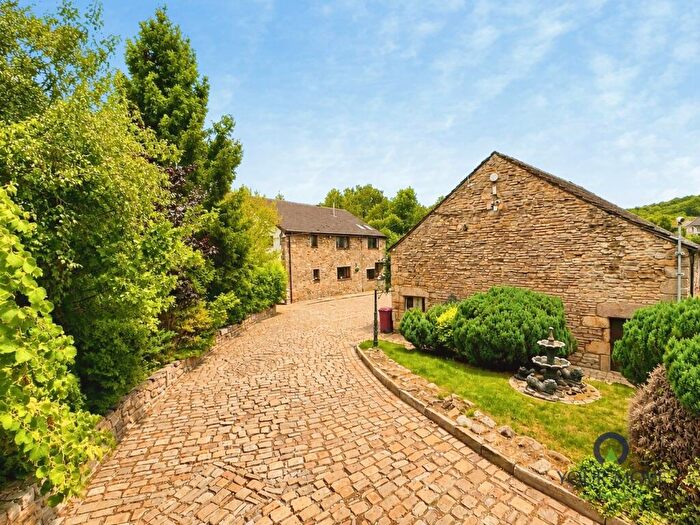 4 Bedroom Detached House For Sale In Sandy Lane, Darwen, Lancashire, BB3