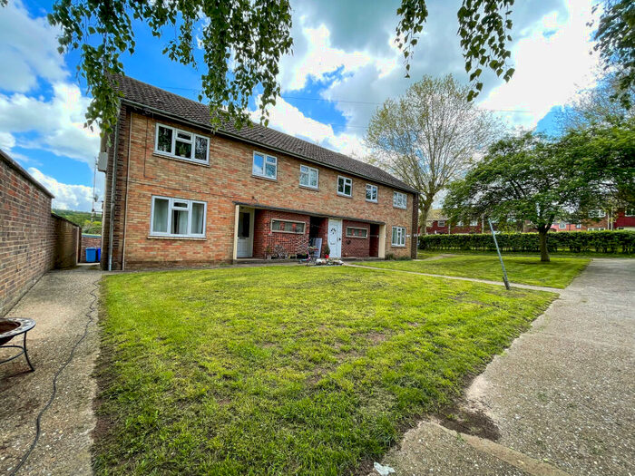 1 Bedroom Flat To Rent In New Cheveley Road Newmarket, CB8