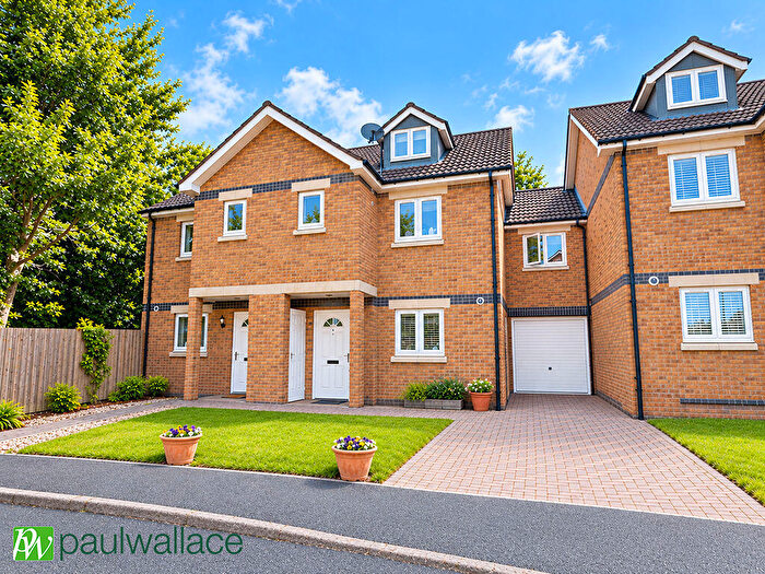 4 Bedroom Terraced House For Sale In The Ride, Cheshunt, EN8
