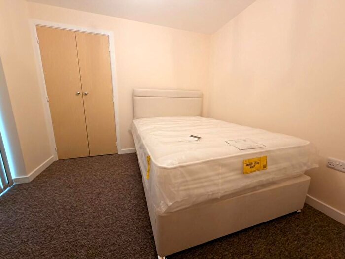 2 Bedroom Flat To Rent In A Brook Lane, Sarisbury Green, Southampton, SO31