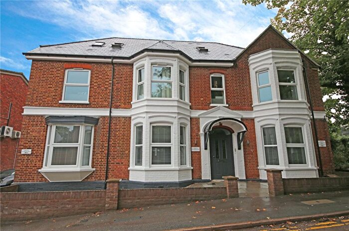 1 Bedroom Flat To Rent In Vaughan Road, Harpenden, AL5