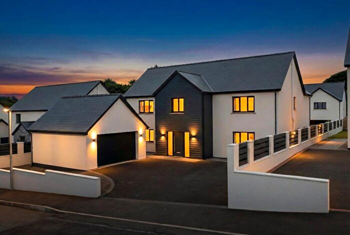 4 Bedroom Detached House For Sale In Will Meadows, Freystrop, Haverfordwest, SA62