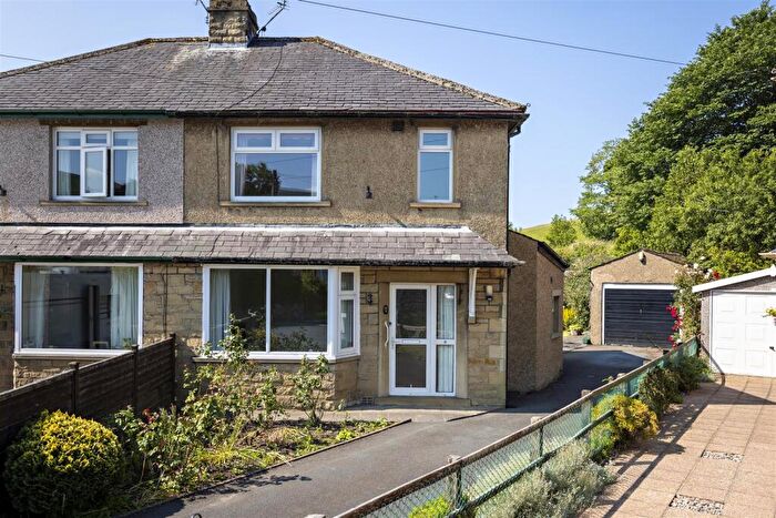 3 Bedroom Semi-Detached House For Sale In Ingfield Crescent, Settle, BD24