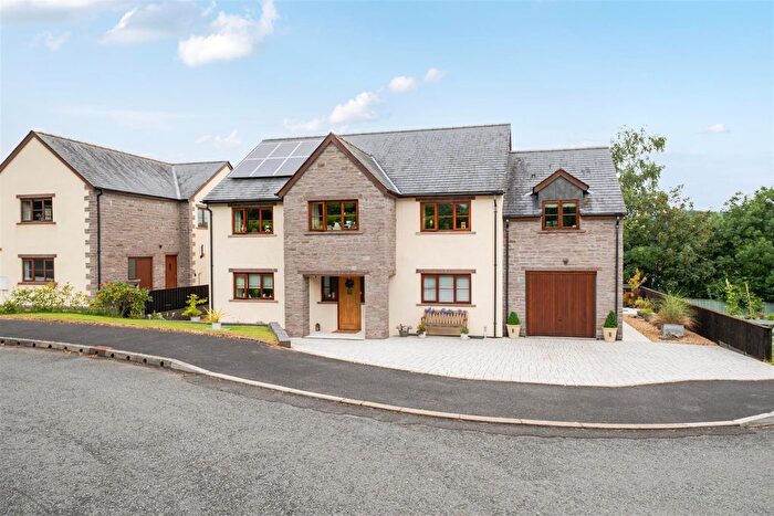 5 Bedroom Detached House For Sale In Glasbury, Hereford, HR3
