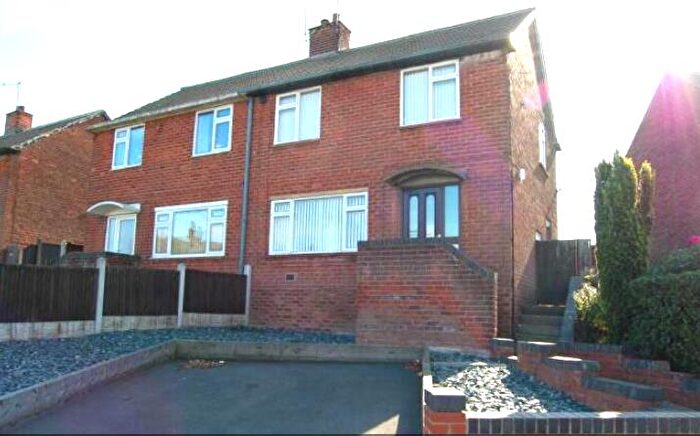 3 Bedroom Semi Detached House For Sale In Fleming Avenue, Tuxford, Newark, NG22