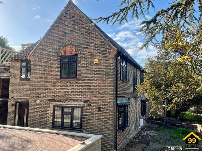 4 Bedroom Detached House For Sale In Priory Road, Noak Hill, Essex, RM3