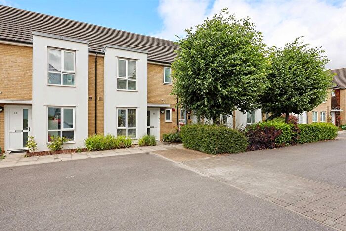 3 Bedroom Terraced House For Sale In Evergreen Drive, West Drayton, UB7