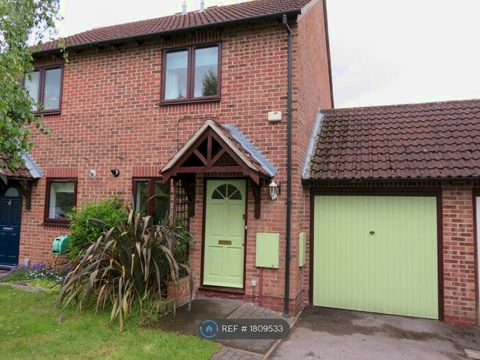 2 Bedroom Semi-Detached House To Rent In Stoney Cross, Ludgershall, Andover, SP11