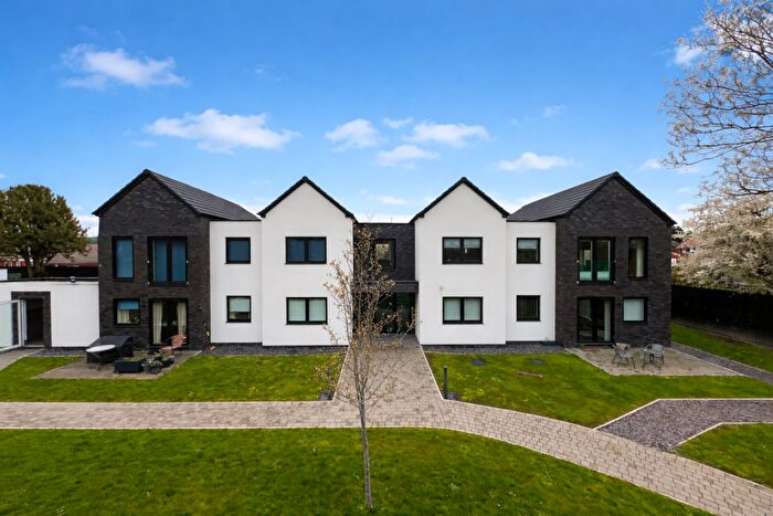 2 Bedroom Flat For Sale In Hinton Road, Hereford, HR2