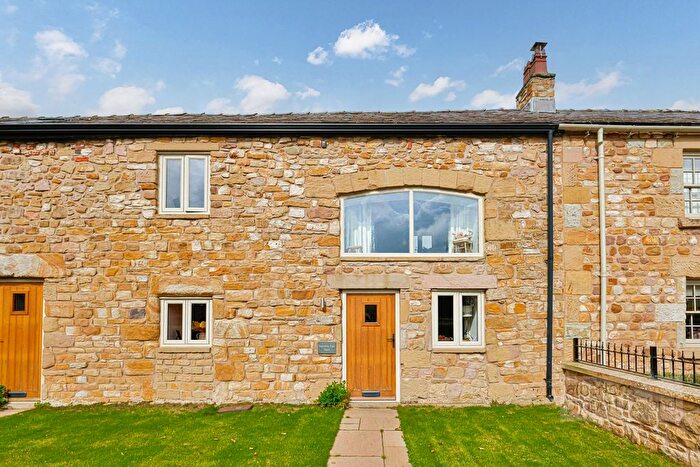 3 Bedroom Barn Conversion For Sale In Button Street, Inglewhite, PR3