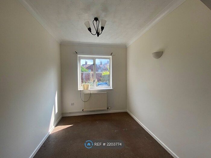 3 Bedroom End Of Terrace House To Rent In Recreation Road, Norwich, NR2