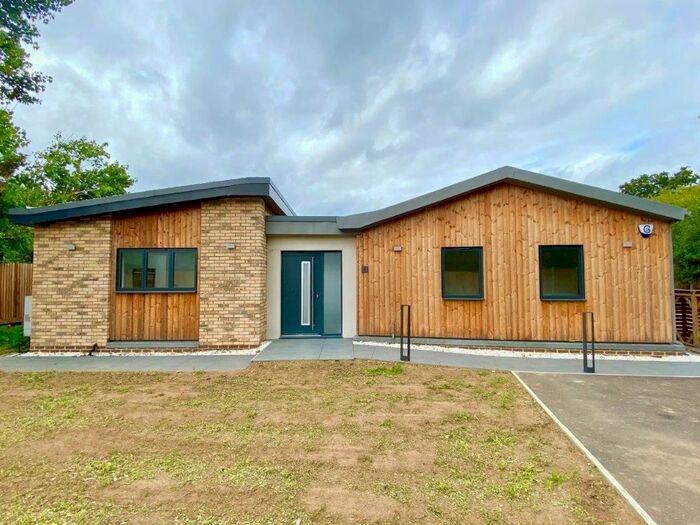 3 Bedroom Detached House To Rent In Field View Close, Parsonage Lane, Sidcup, Kent, DA14