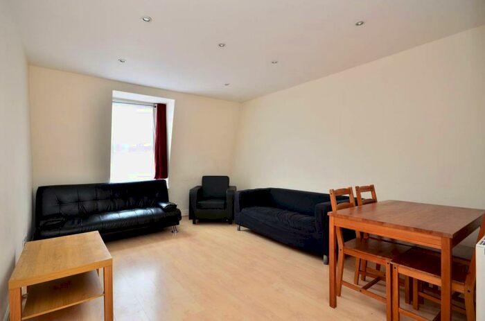 2 Bedroom Apartment To Rent In Boston Place, Marylebone, NW1
