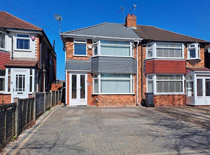 2 Bedroom Semi-Detached House For Sale In Cranes Park Road, Sheldon, Birmingham, B26