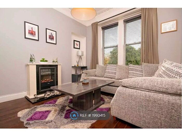 1 Bedroom Flat To Rent In Macintyre Place, Paisley, PA2