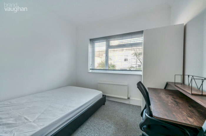 5 Bedroom Terraced House To Rent In Brading Road, Brighton, East Sussex, BN2