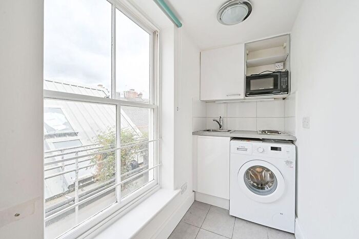 Studio For Sale In Netherwood Road, Brook Green, London, W14