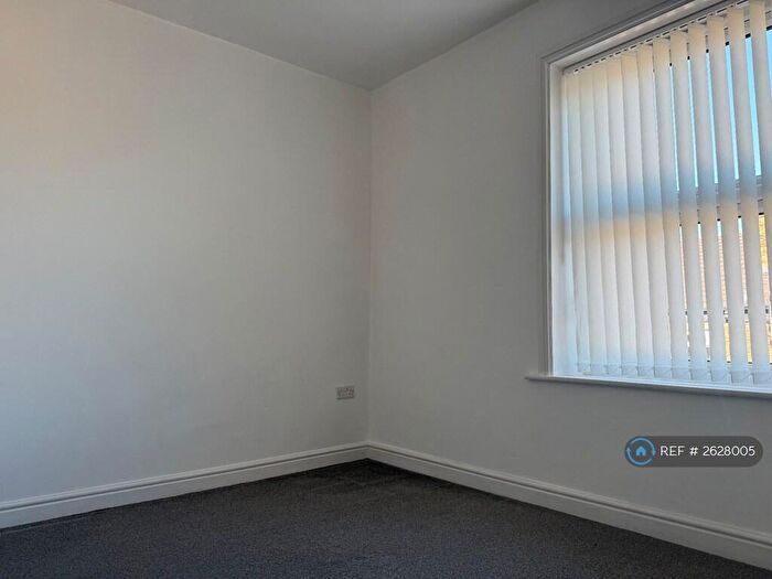 2 Bedroom Terraced House To Rent In Johnson Terrace, Morley, Leeds, LS27