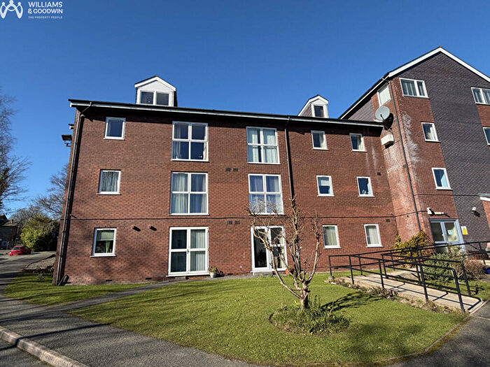 2 Bedroom Flat For Sale In Holyhead Road, Bangor, Gwynedd, LL57