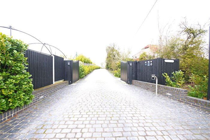 4 Bedroom Bungalow To Rent In The Annexe, Birds Green Road, Fyfield, Essex, CM5