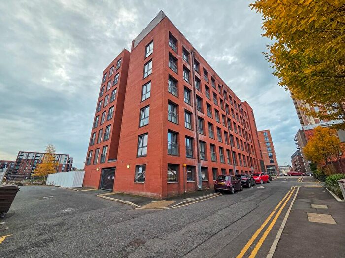2 Bedroom Apartment For Sale In Oldfield Road, Manchester, Greater Manchester, M5